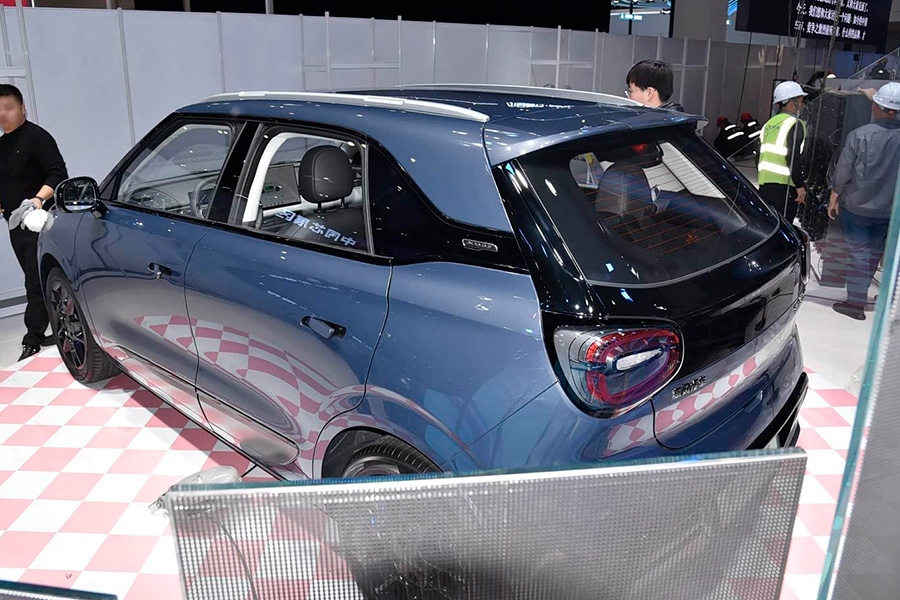 Dongfeng Nammi 01 Cross