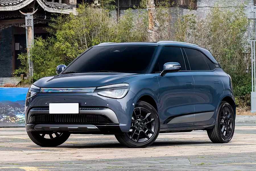 Dongfeng Nammi 01 Cross