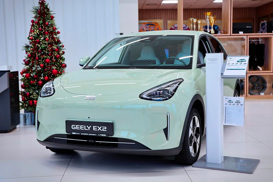 Geely EX2