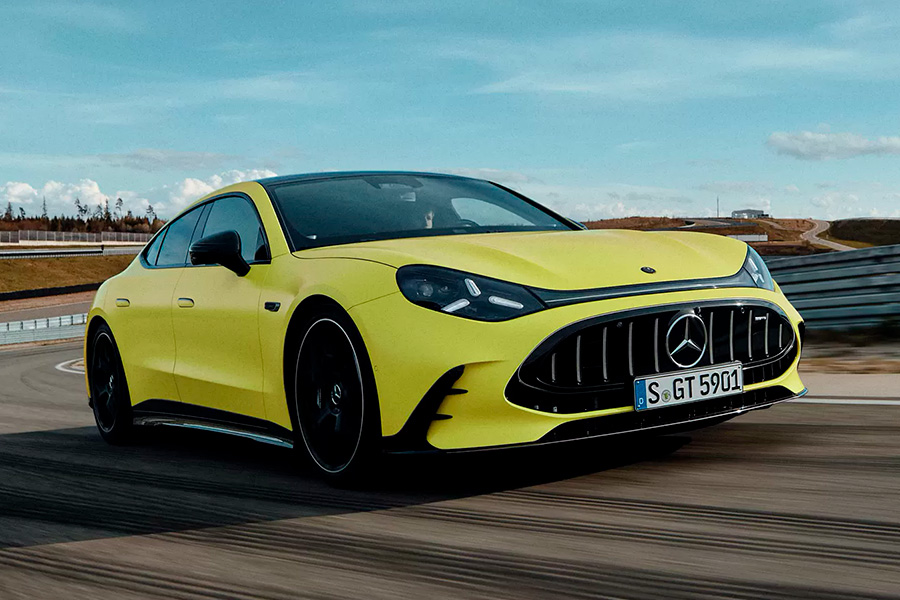 Mercedes представил самый мощный электромобиль AMG