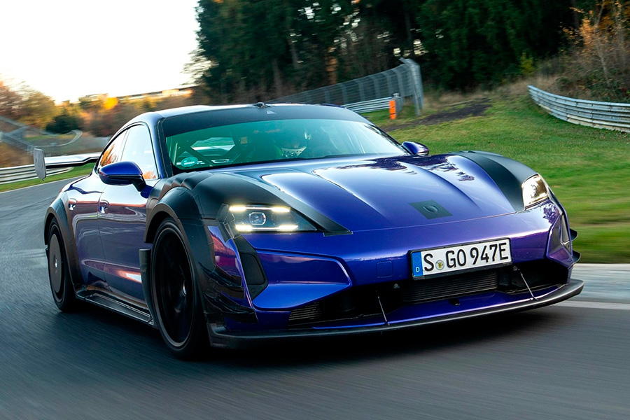 Porsche Taycan Turbo GT Manthey Kit