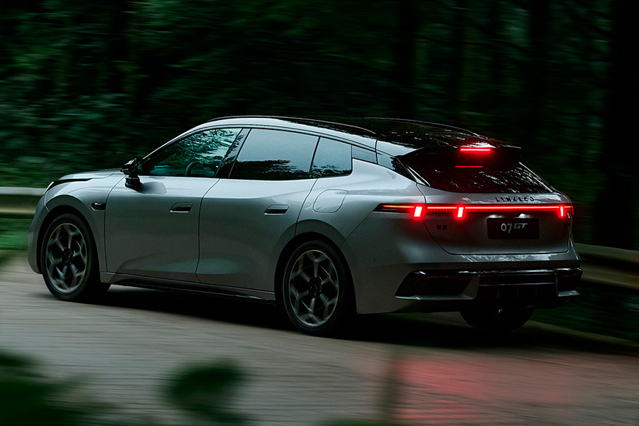 Lynk & Co 07 GT