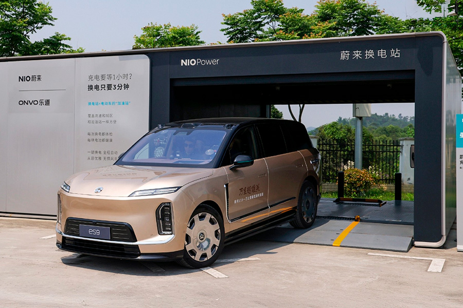 Nio ES9