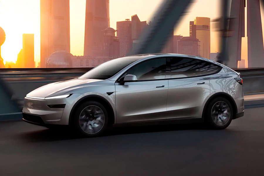Tesla Model Y L