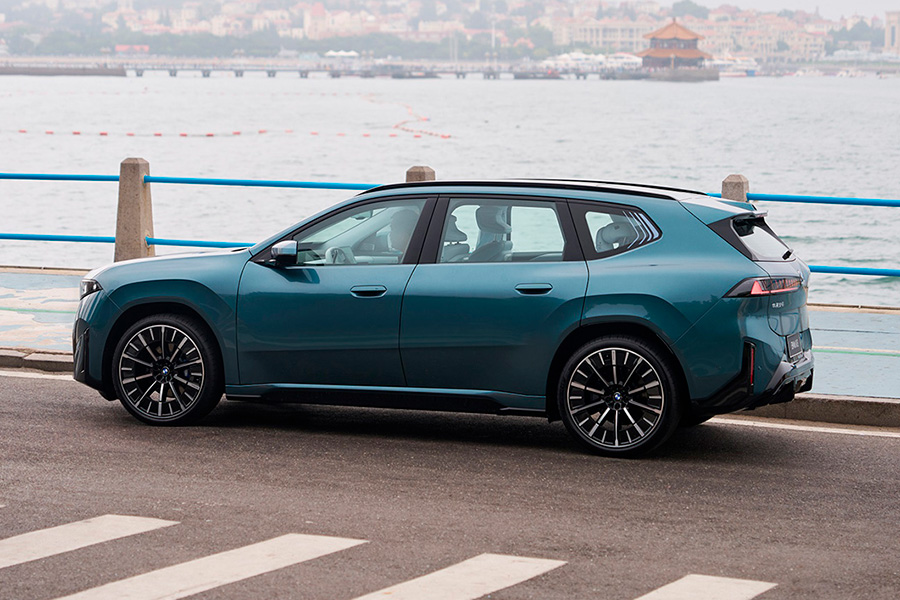 BMW iX3 Китай
