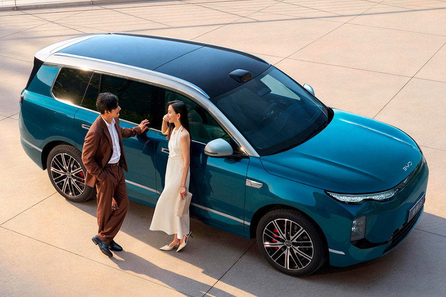 BYD Sealion 08