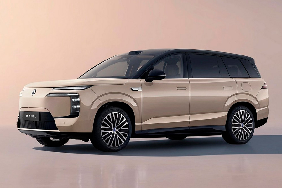 Denza N8L EV