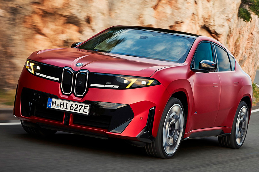 BMW iX4