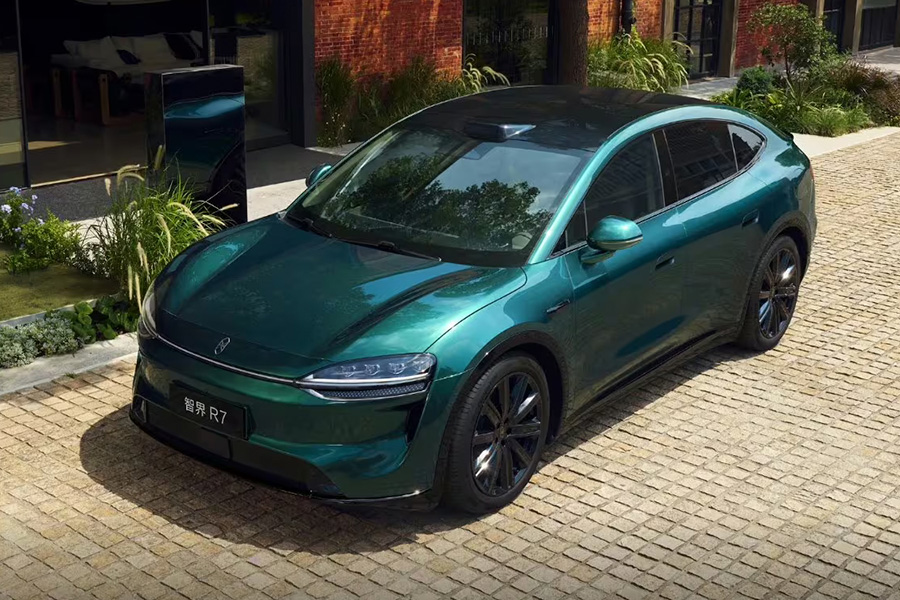 Luxeed R7