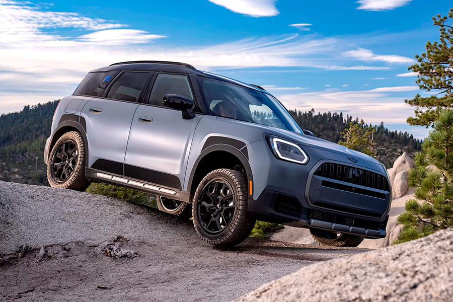 Mini Countryman обзавёлся «оффроудной» версией Untamed