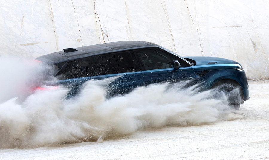 Range Rover Sport Electric