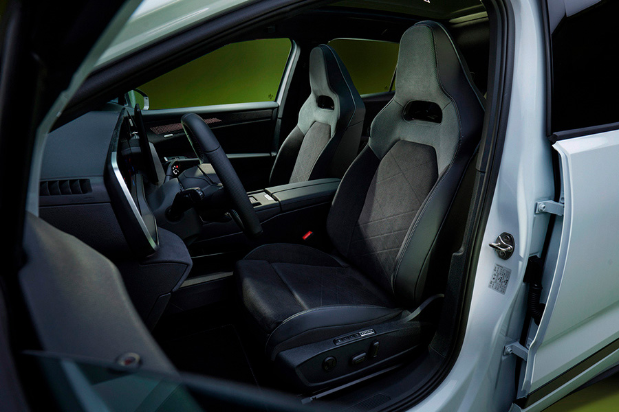 Volkswagen ID. Tiguan R-Line